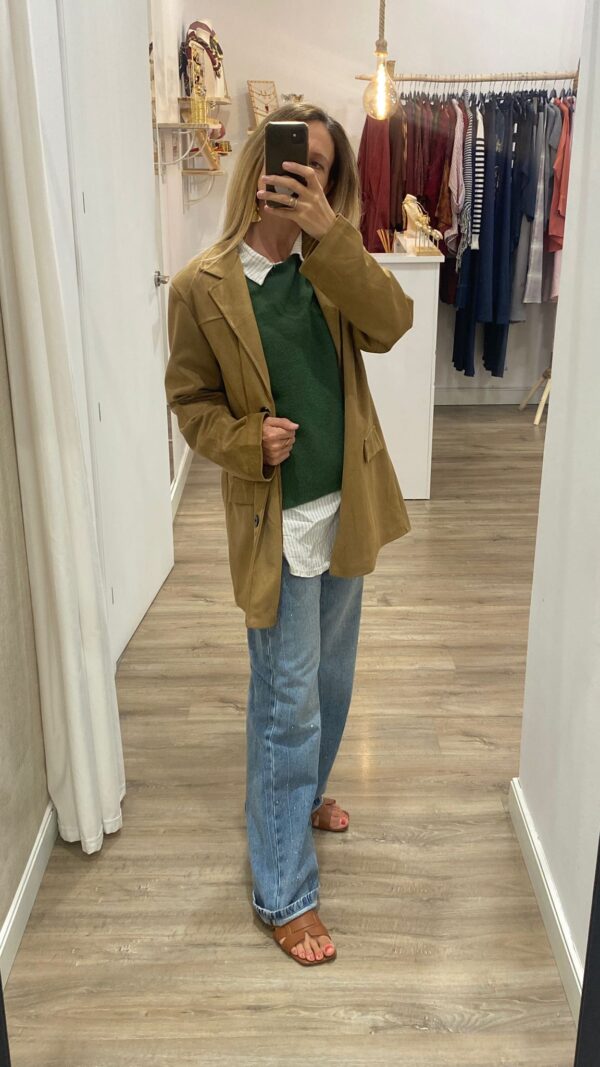 AMERICANA DE ANTELINA - Imagen 3
